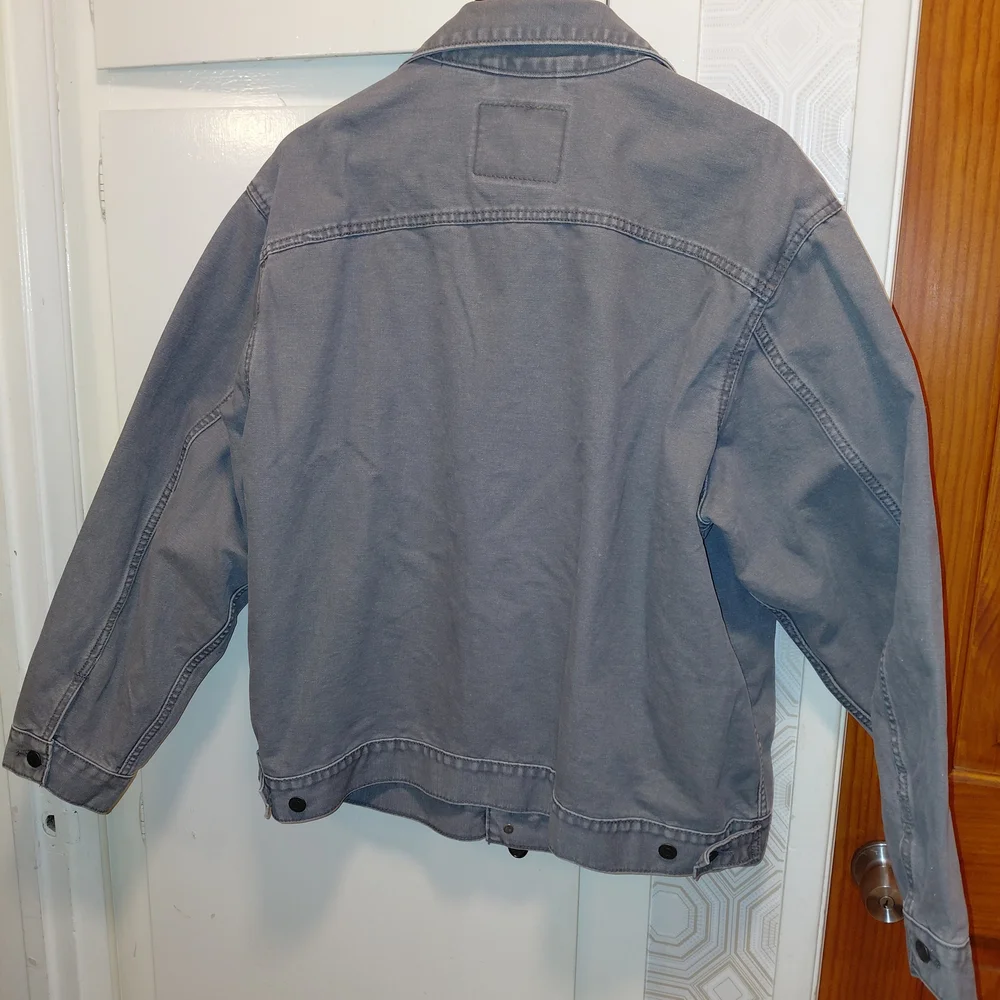 Levi's Men's Classic Gray JEAN Jacket - Picture 10 of 14